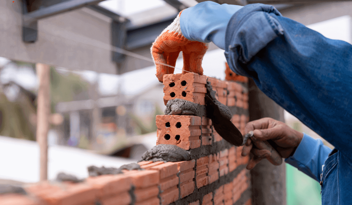 Refacciones edilicias medianas